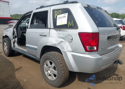 2008 Jeep Grand Cherokee Laredo z USA, uszkodzony, nr VIN 1J8GR48K88C201441